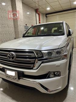 تويوتا لاندكروزر